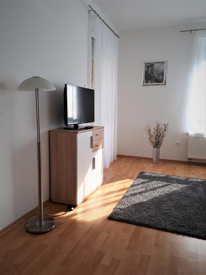 Hanna Apartman Bük Εξωτερικό φωτογραφία